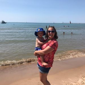 Meet your Posher, Alison